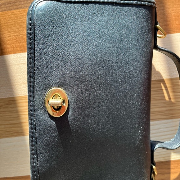 Coach Casino 9924 Black Leather Crossbody Bag - Picture 8 of 14